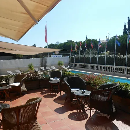 Hotel Athena