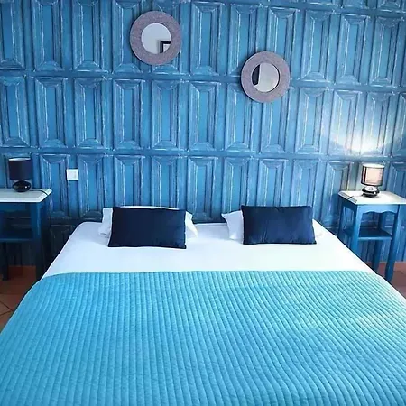 Athena Otel 2*