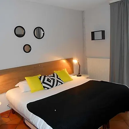 Athena Otel 2*